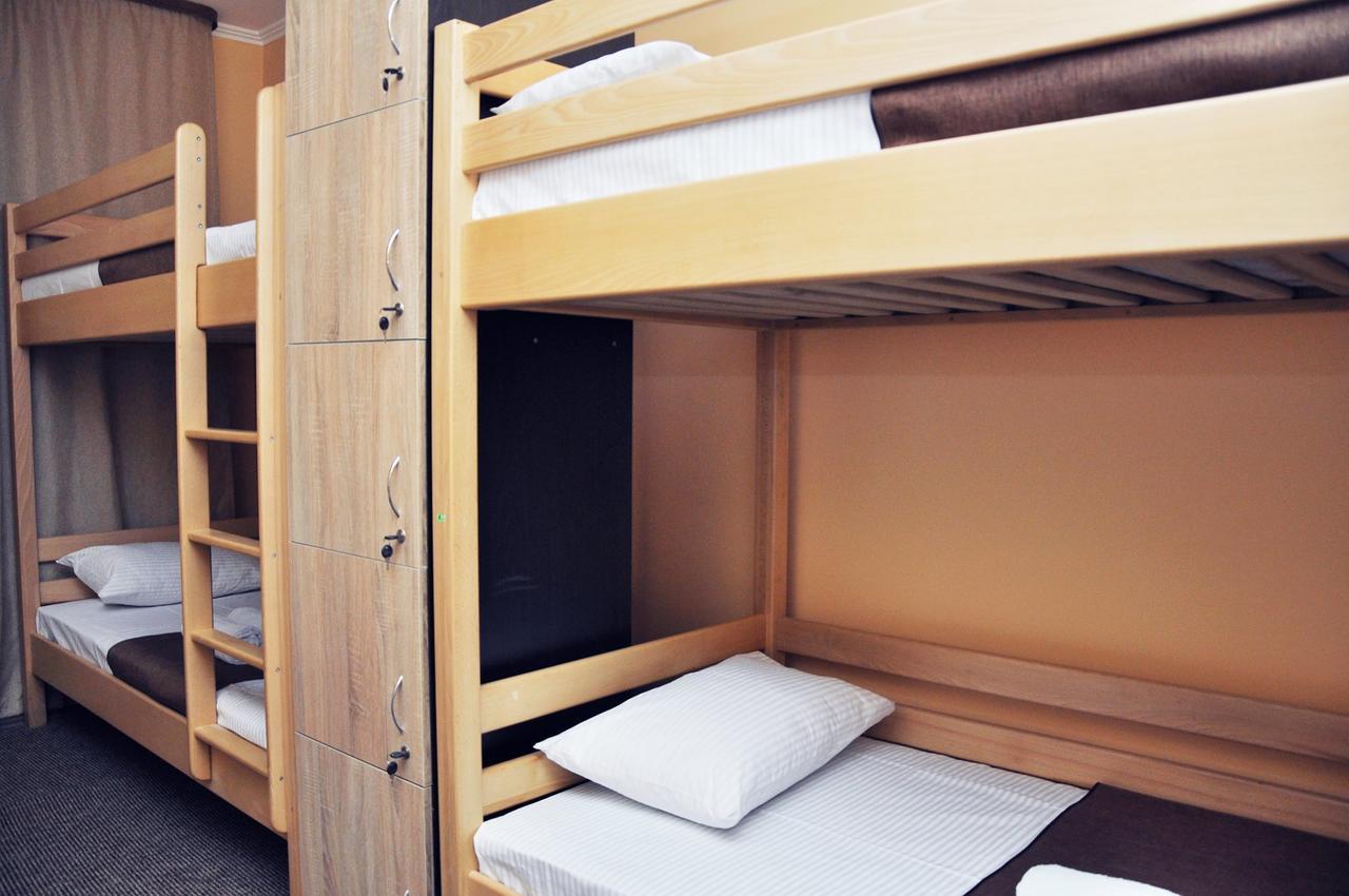 Hostel Skarbek'S Lwów Zewnętrze zdjęcie