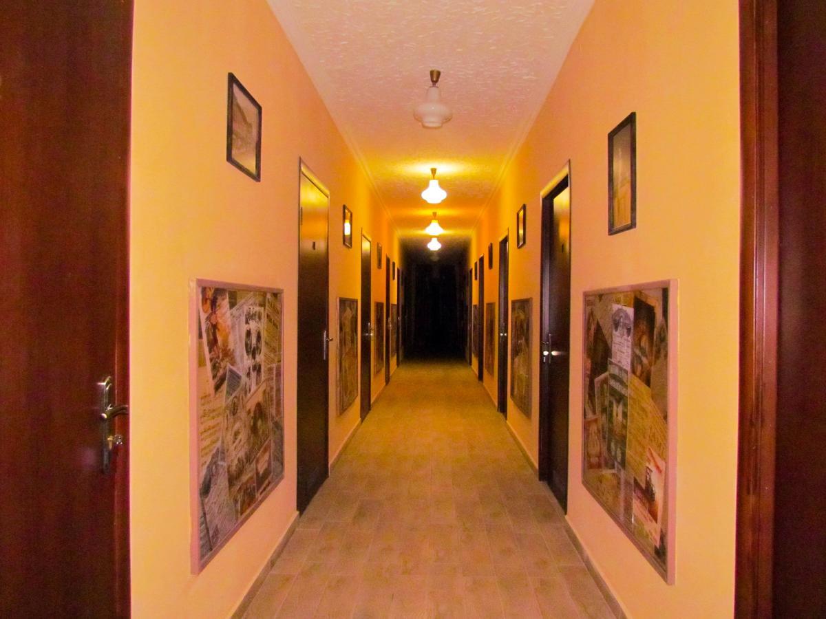 Hostel Skarbek'S Lwów Zewnętrze zdjęcie